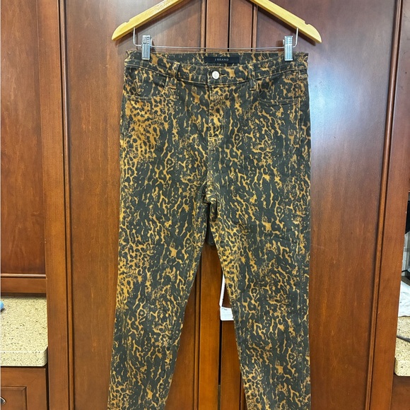 J Brand Alana High Rise Cropped Jeans - Picture 3 of 16